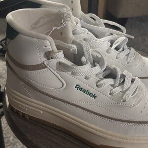 Reebok White and green High-Top Sneakers NEW